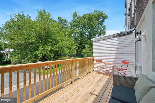 443 W ABBOTTSFORD AVENUE, Philadelphia, PA 19144