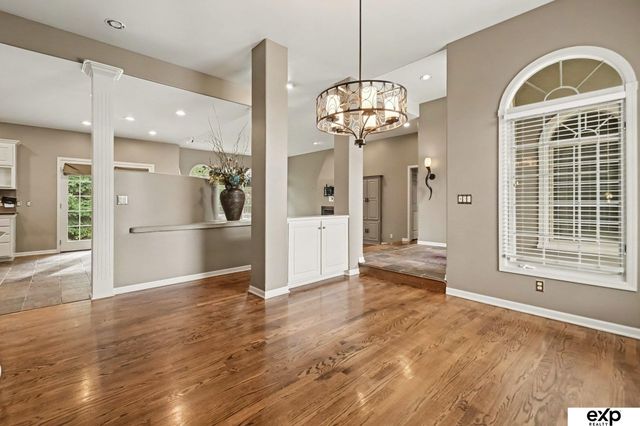 3105 N 161 Avenue, Omaha, NE 68116