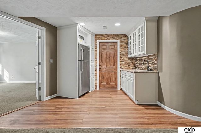 3105 N 161 Avenue, Omaha, NE 68116