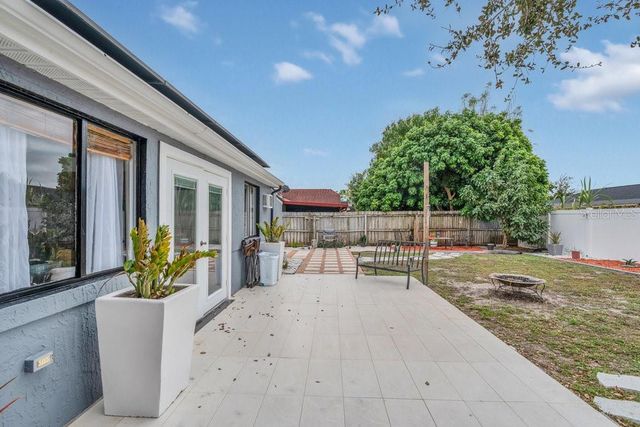 120 CAMPECHE LANE, Kissimmee, FL 34743