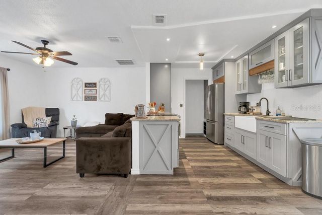 120 CAMPECHE LANE, Kissimmee, FL 34743