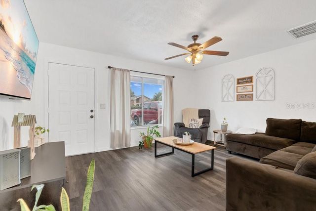 120 CAMPECHE LANE, Kissimmee, FL 34743