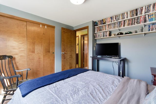 414 S Webb Road, Adams Twp, OH 45177