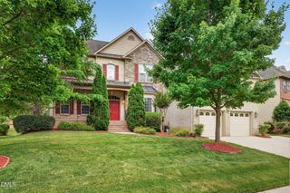 1049 Kennicott Avenue, Cary, NC 27513