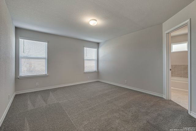 5111 tee box, San Antonio, TX 78261