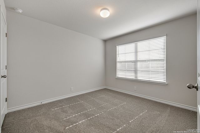 5111 tee box, San Antonio, TX 78261