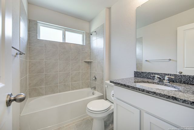 5111 tee box, San Antonio, TX 78261