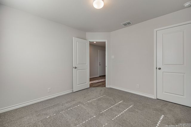 5111 tee box, San Antonio, TX 78261