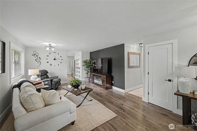 20919 66th Avenue NE, Arlington, WA 98223