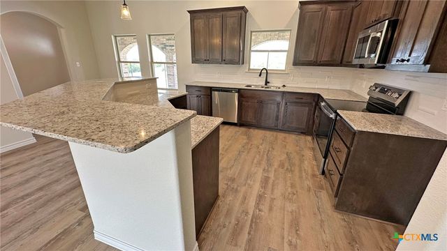 3167 Fish Pond Drive, Copperas Cove, TX 76522