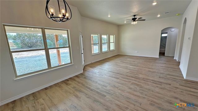 3167 Fish Pond Drive, Copperas Cove, TX 76522