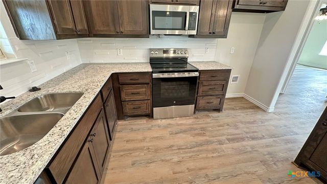 3167 Fish Pond Drive, Copperas Cove, TX 76522
