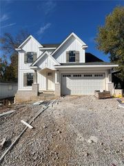 339 Caroline Avenue, Kirkwood, MO 63122