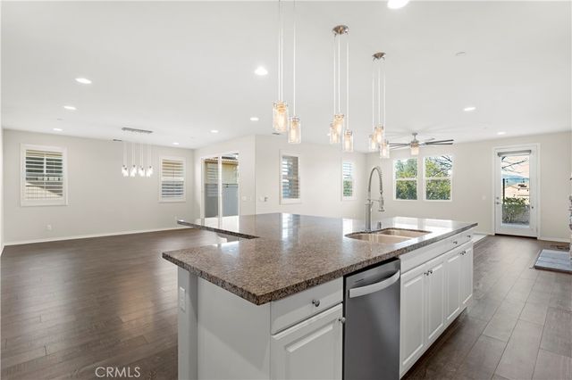 31784 Desert Holly, Murrieta, CA 92563