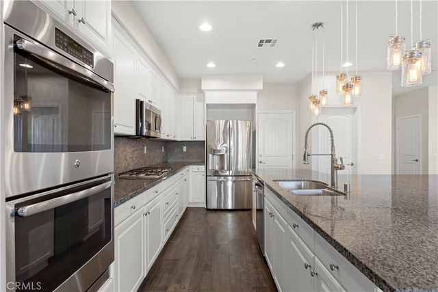 31784 Desert Holly, Murrieta, CA 92563