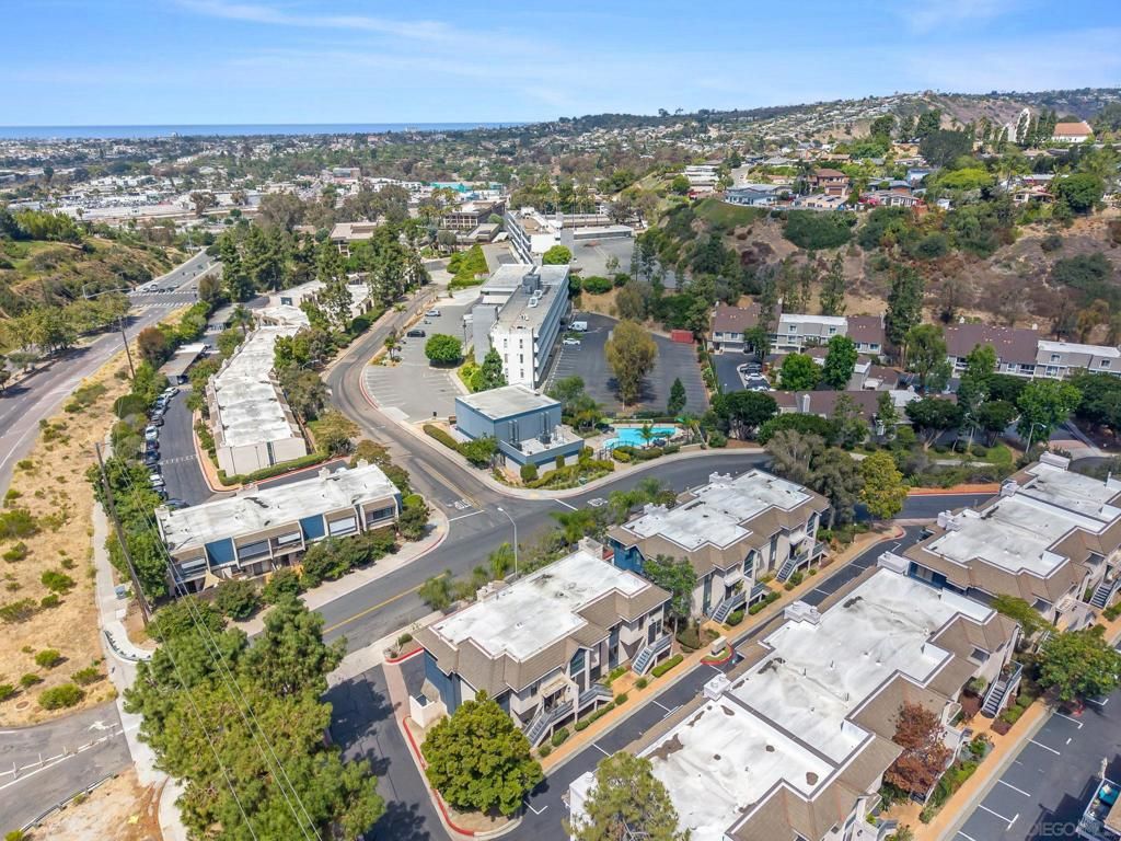 Image 31 of property listing at 3705 Balboa Terrace A, San Diego, CA 92117
