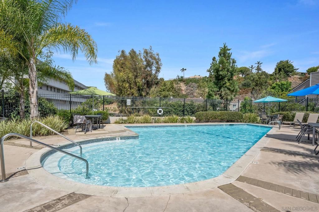 Image 33 of property listing at 3705 Balboa Terrace A, San Diego, CA 92117