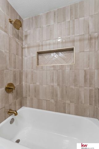 6044 Ruggles Street, Omaha, NE 68104