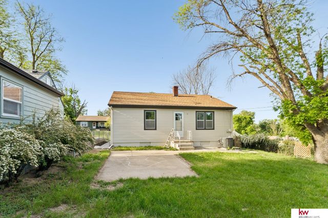 6044 Ruggles Street, Omaha, NE 68104