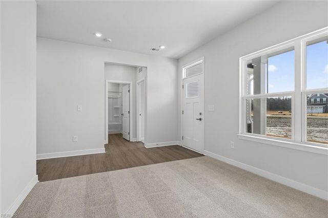 109 Backwoods LN, Moyock, NC 27958