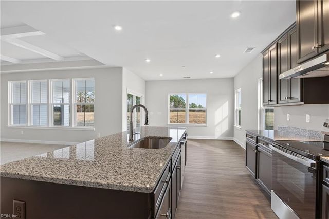 109 Backwoods LN, Moyock, NC 27958