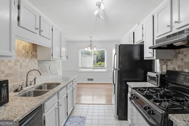 1100 Westfield Trace SE, Smyrna, GA 30082