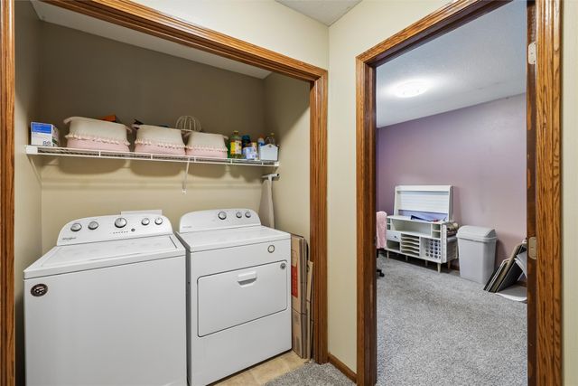 800 N Kenwood Boulevard, Indianola, IA 50125