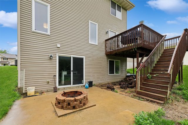 800 N Kenwood Boulevard, Indianola, IA 50125