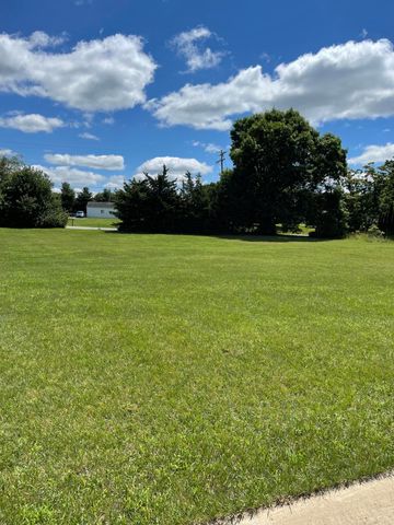 4 Coronado Drive, Jackson, MI 49201