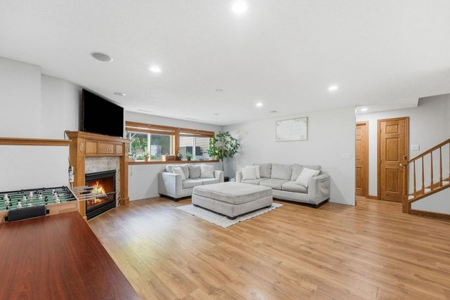 1609 Highland Trail, Saint Cloud, MN 56301