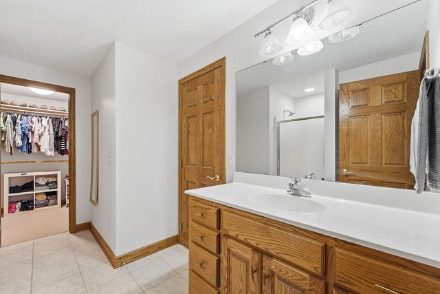 1609 Highland Trail, Saint Cloud, MN 56301