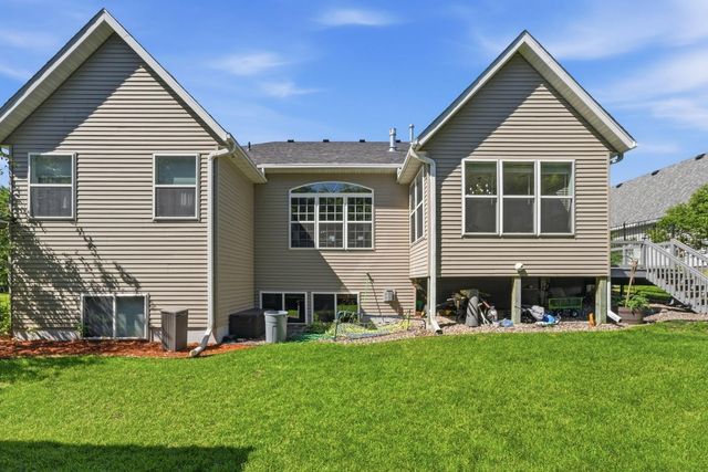 1609 Highland Trail, Saint Cloud, MN 56301