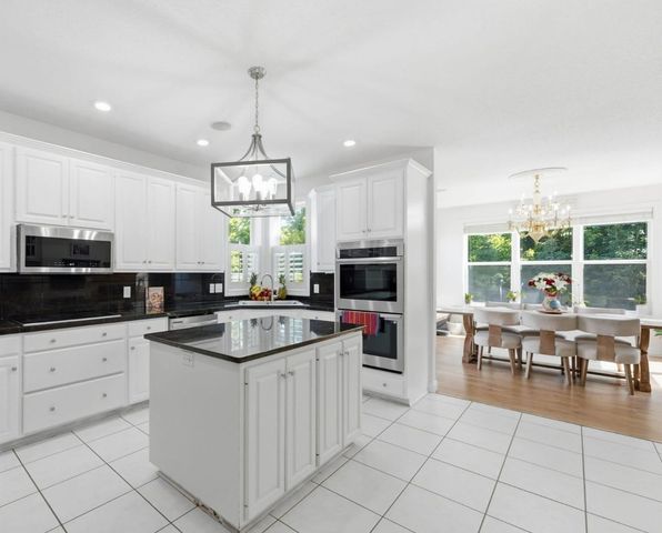 1609 Highland Trail, Saint Cloud, MN 56301