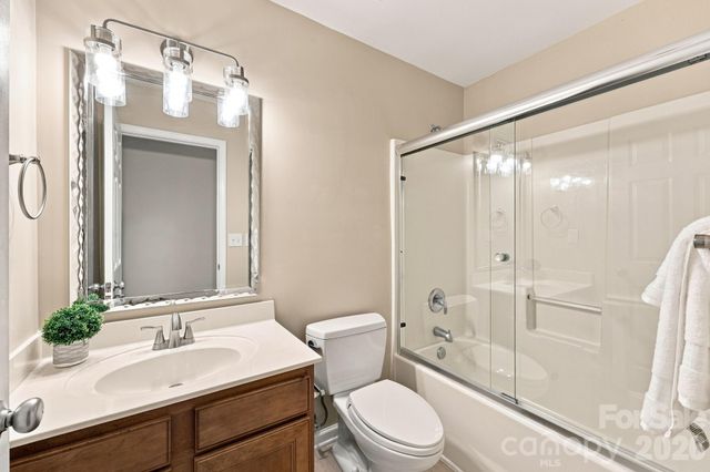 109 Washburn Range Drive, Mooresville, NC 28115