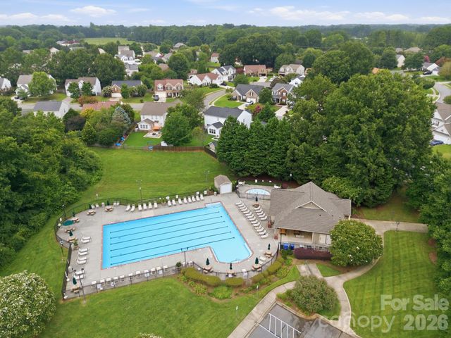 109 Washburn Range Drive, Mooresville, NC 28115