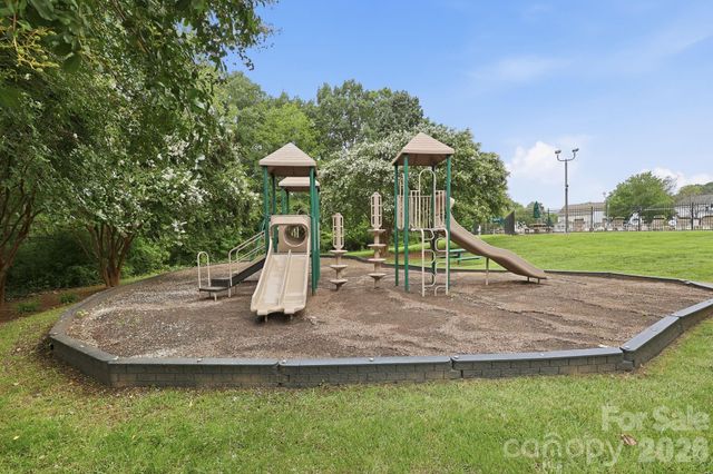 109 Washburn Range Drive, Mooresville, NC 28115