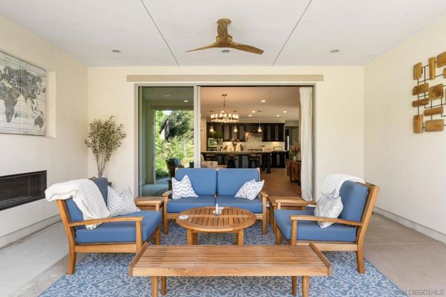 7964 Auberge Circle, San Diego, CA 92127