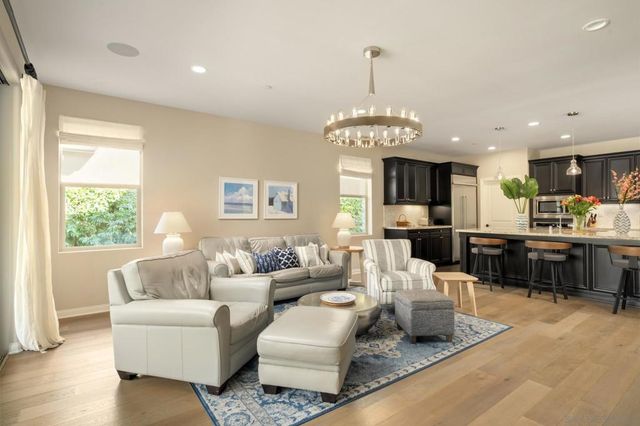 7964 Auberge Circle, San Diego, CA 92127