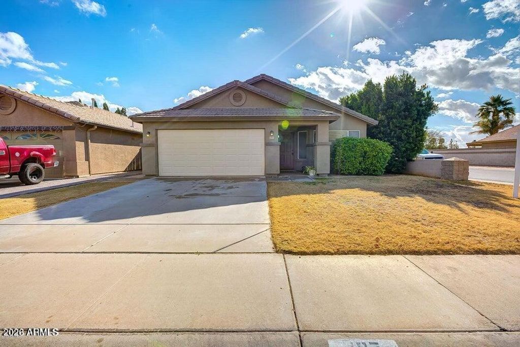 197 W Oxford Lane, Gilbert, AZ 85233