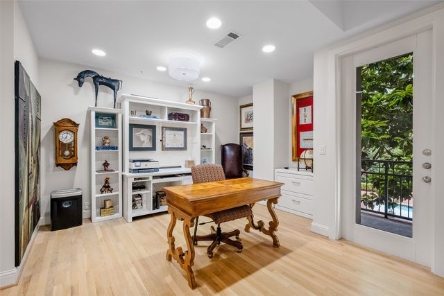 5055 Addison Circle 209, Addison, TX 75001