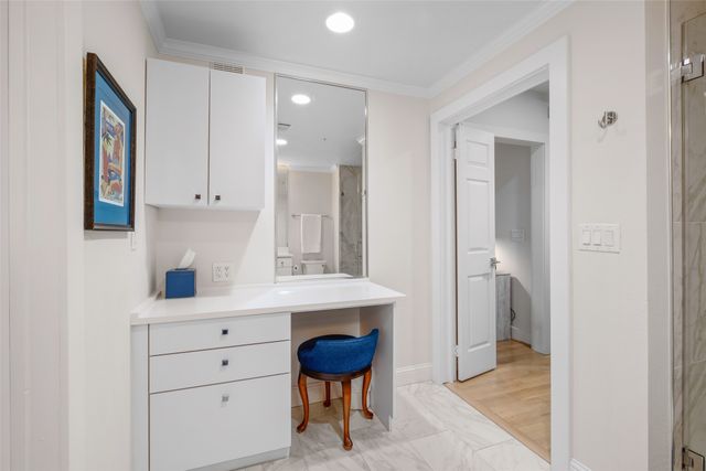 5055 Addison Circle 209, Addison, TX 75001