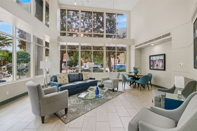 5055 Addison Circle 209, Addison, TX 75001