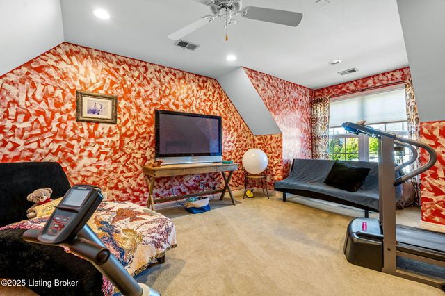 1916 Rivers Landing Dr, Prospect, KY 40059