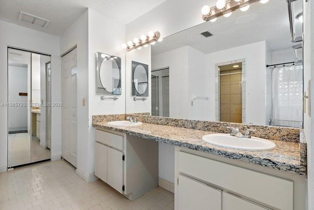 17315 N 60th Ln N, Loxahatchee, FL 33470