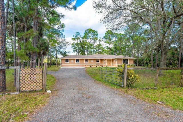 17315 N 60th Ln N, Loxahatchee, FL 33470