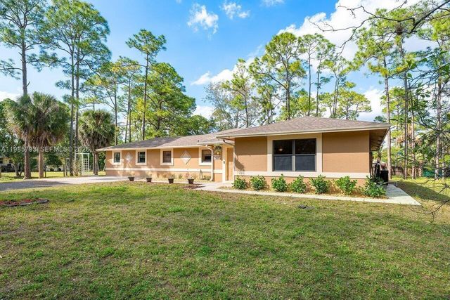 17315 N 60th Ln N, Loxahatchee, FL 33470