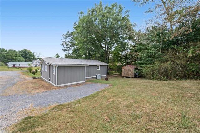 487 Poplar Springs Road, Adairsville, GA 30103