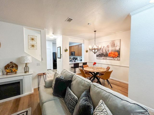 2508 Grayson Cir, San Antonio, TX 78232