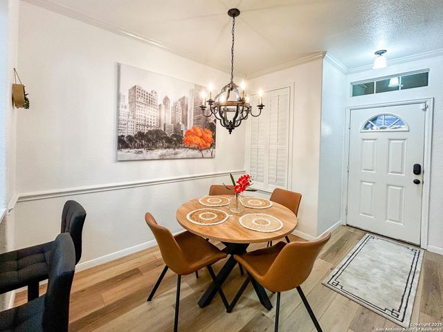 2508 Grayson Cir, San Antonio, TX 78232