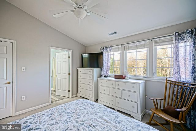 4 JOHN HALL DR, Ocean View, DE 19970